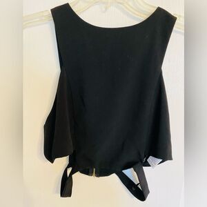 Forever 21 Juniors Cut Out on the sides top